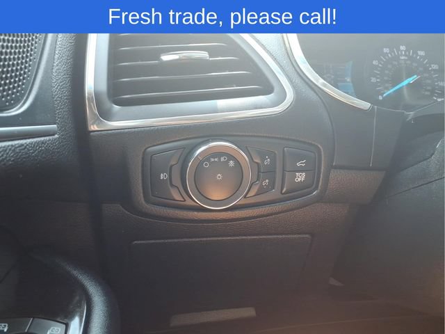 Certified 2019 Ford Edge Titanium w/ Equipment Group 301A AWD/4WD image 23