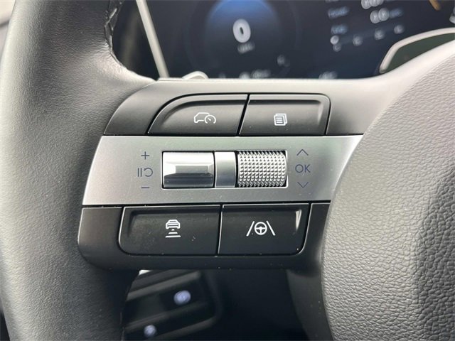 Used 2025 Hyundai Tucson Limited image 33