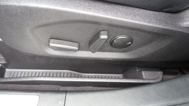 Certified 2022 Ford Edge ST-Line image 17