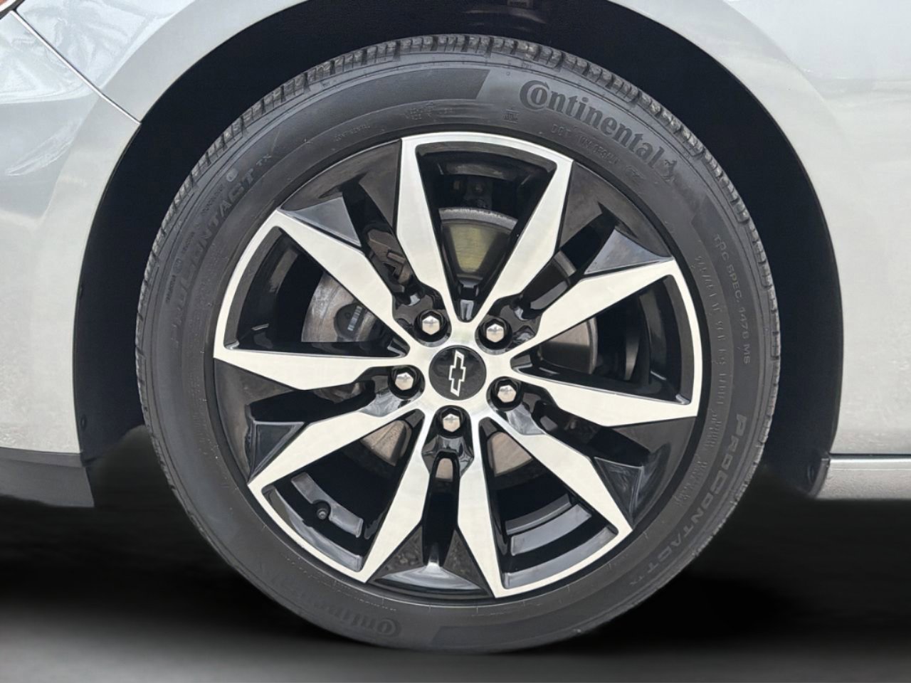 Used 2023 Chevrolet Malibu RS FWD image 31