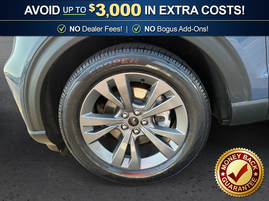 Certified 2021 Ford Explorer XLT w/ Equipment Group 202A RWD image 13