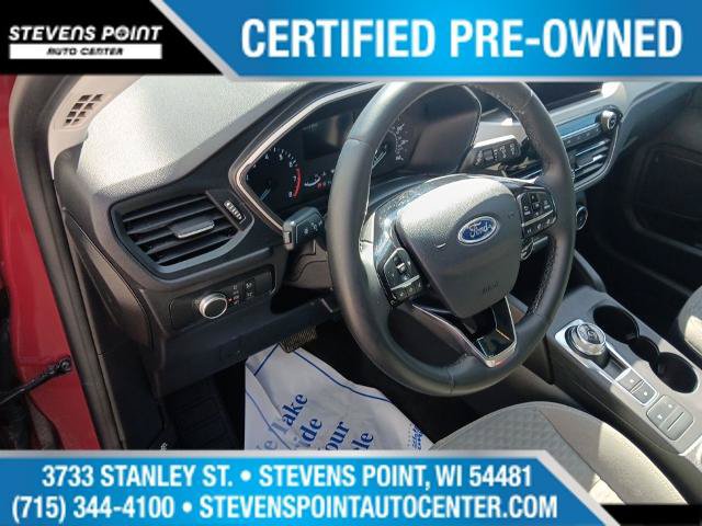 Certified 2022 Ford Escape SE w/ Cold Weather Package AWD/4WD image 15