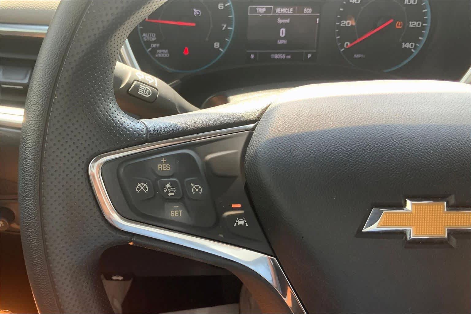 Used 2020 Chevrolet Equinox LS w/ LS Convenience Package FWD image 23
