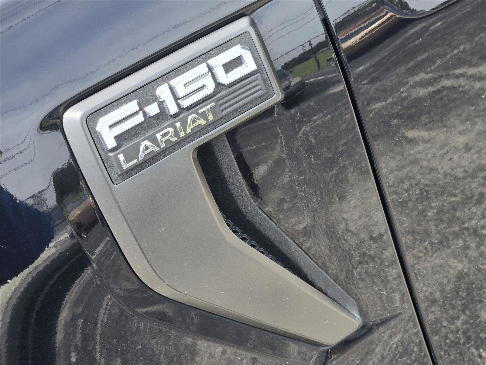 Certified 2023 Ford F150 Lariat w/ Equipment Group 502A High AWD/4WD image 12