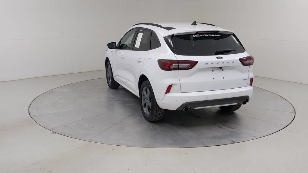 Certified 2023 Ford Escape ST-Line w/ Tech Pack #1 AWD/4WD image 15