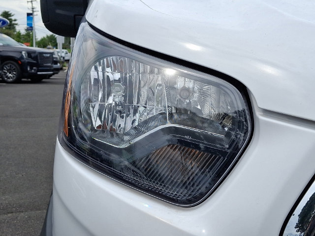Certified 2025 Ford Transit 250 Low Roof w/ Exterior Upgrade Package RWD image 11