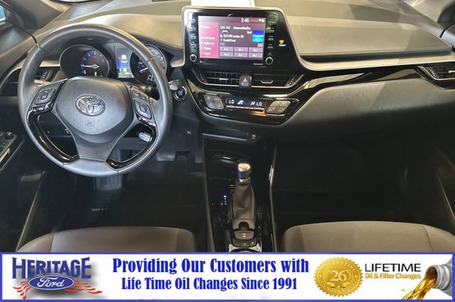 Used 2022 Toyota C-HR Nightshade image 13