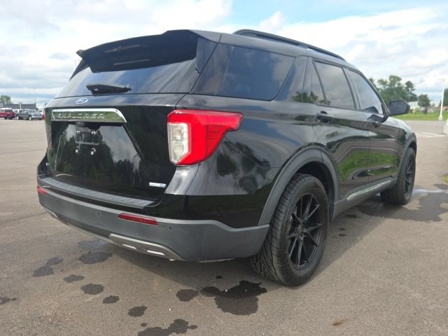 Certified 2020 Ford Explorer XLT w/ Equipment Group 202A AWD/4WD image 8