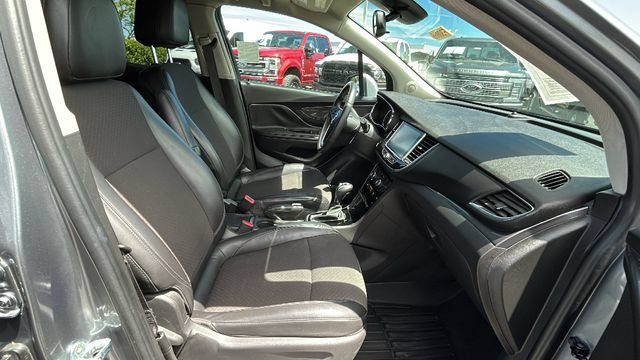 Used 2020 Buick Encore Preferred w/ Safety Package FWD image 11