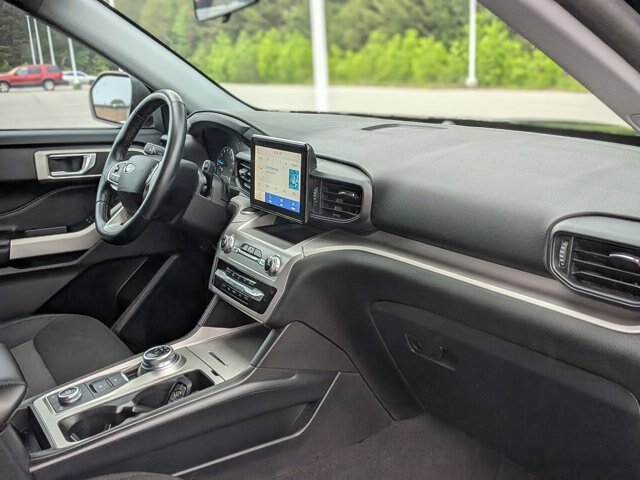 Certified 2022 Ford Explorer XLT AWD/4WD image 38