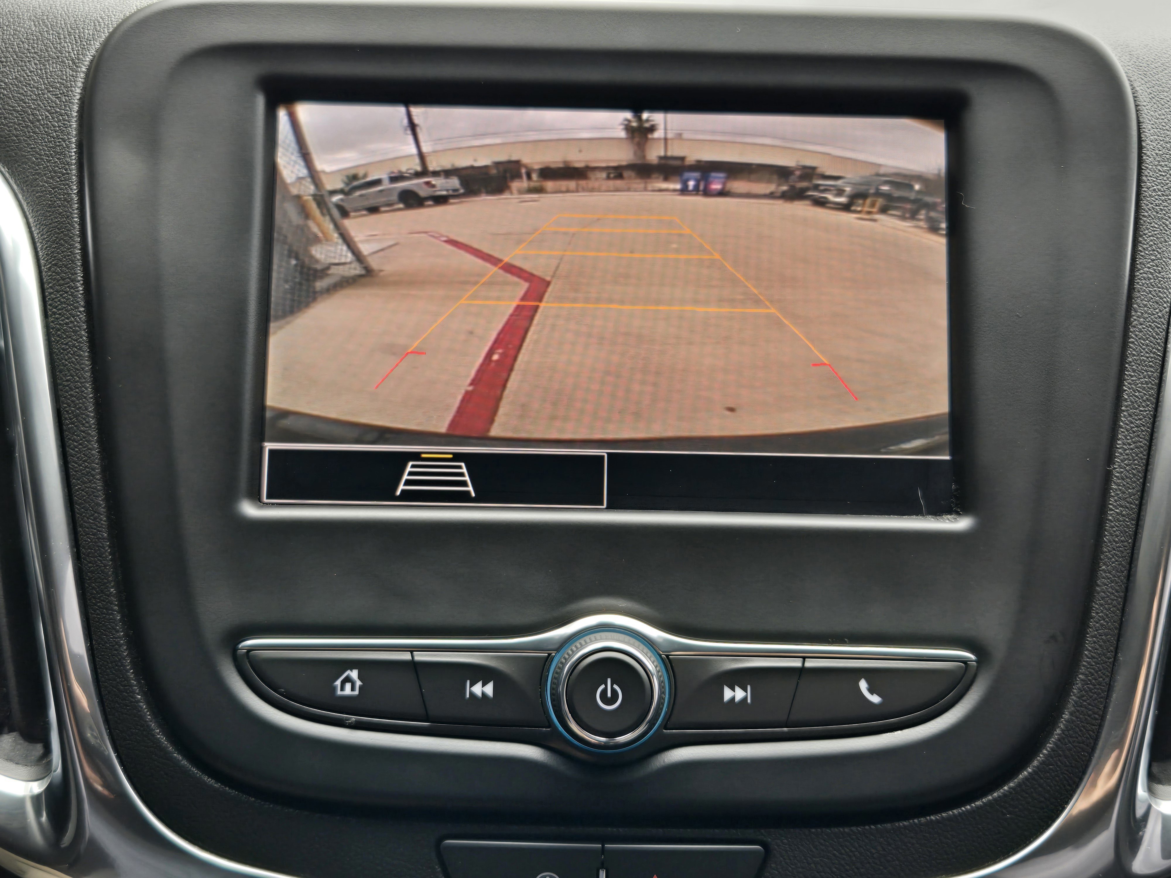 Used 2024 Chevrolet Equinox LS w/ Midnight Edition image 13