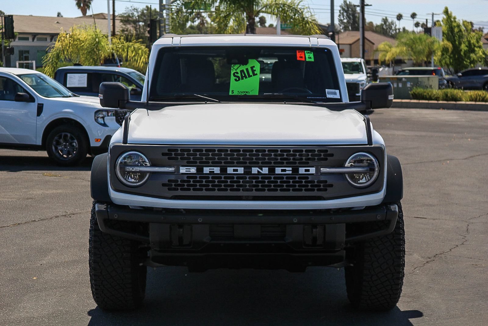 Certified 2023 Ford Bronco Badlands w/ Sasquatch Package AWD/4WD image 2