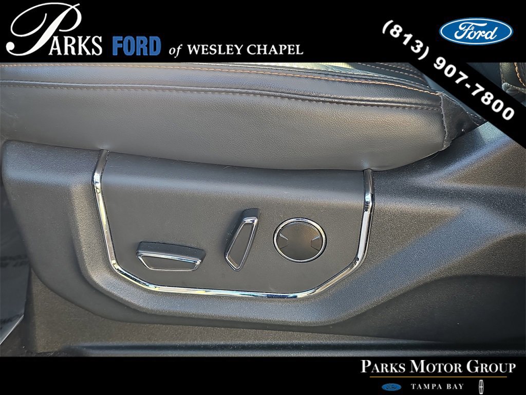 Certified 2023 Ford Expedition Platinum image 22