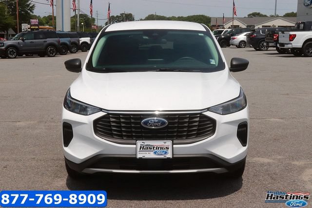 Certified 2024 Ford Escape Active FWD image 2