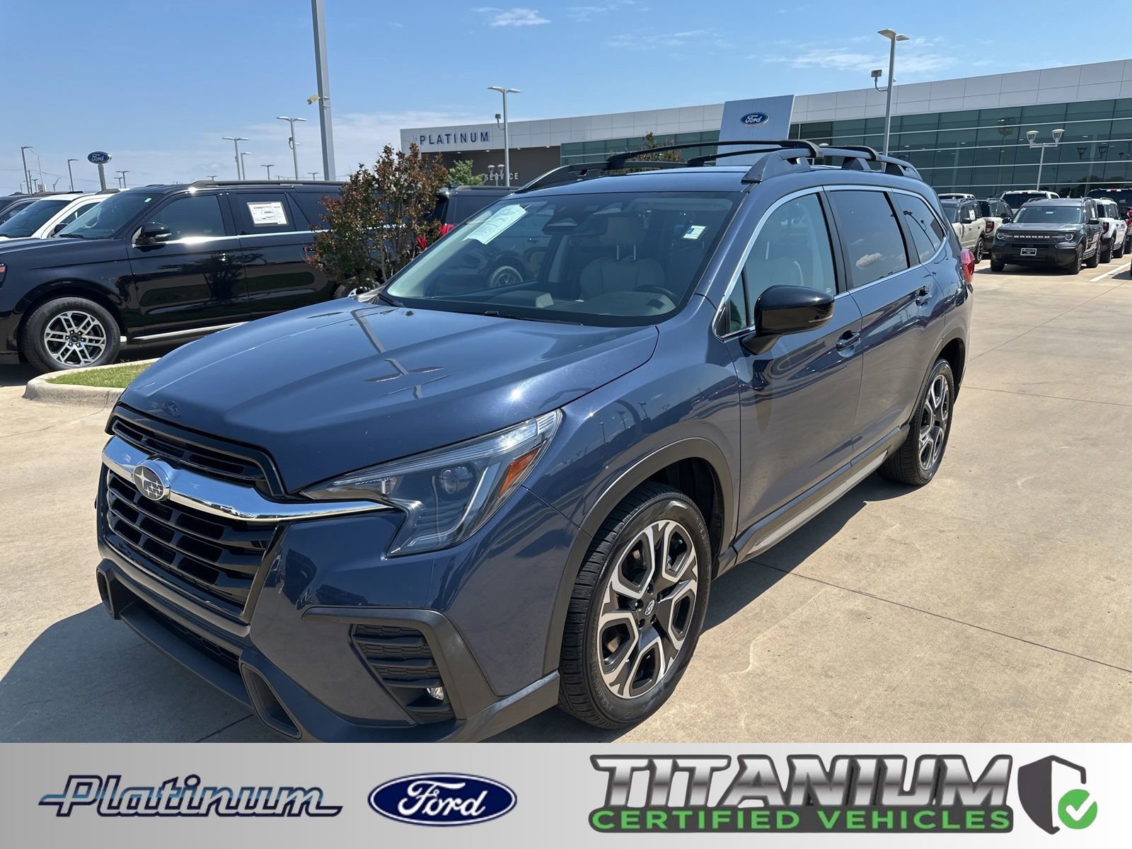 Used 2024 Subaru Ascent Limited AWD/4WD image 1