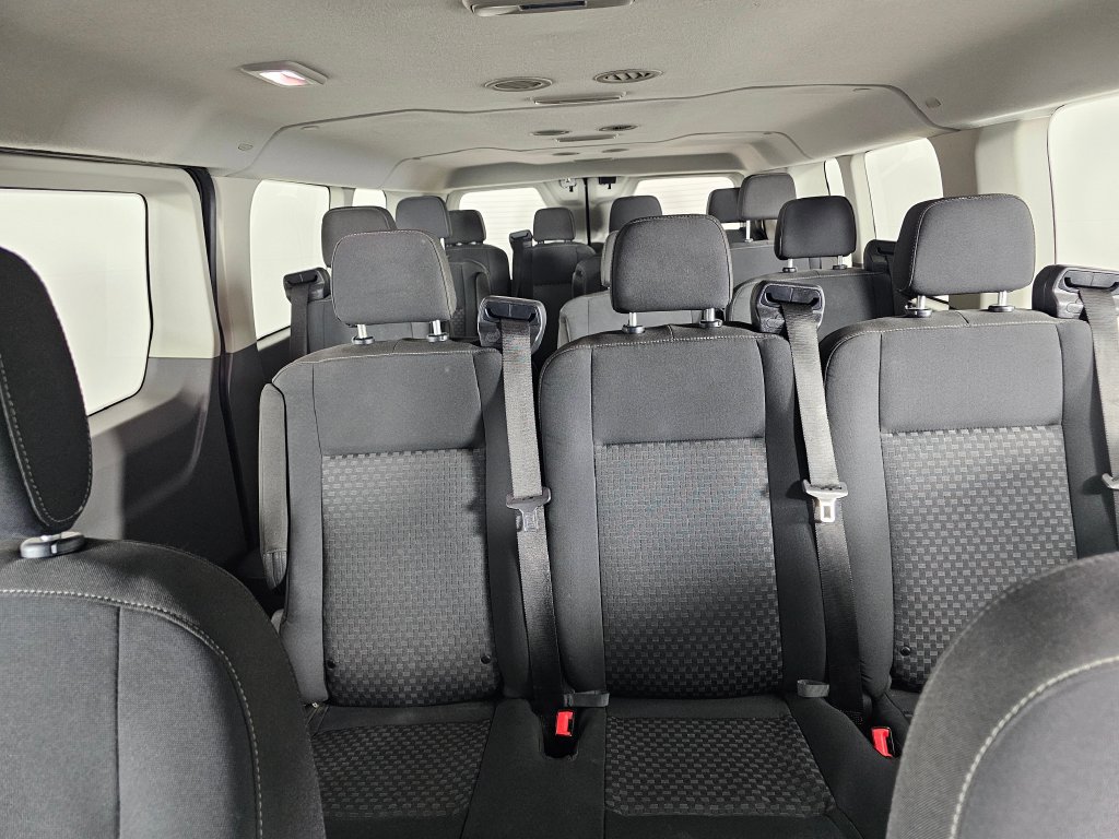 Certified 2023 Ford Transit 350 XLT RWD image 31