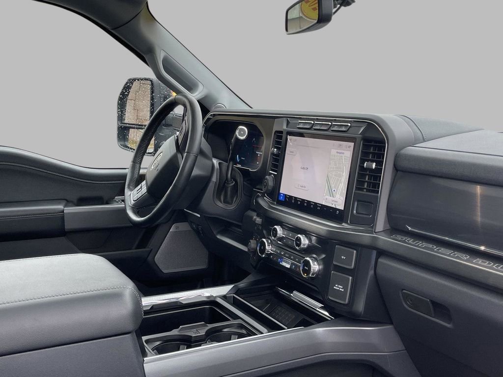 Certified 2024 Ford F250 Lariat w/ Lariat Ultimate Package image 18