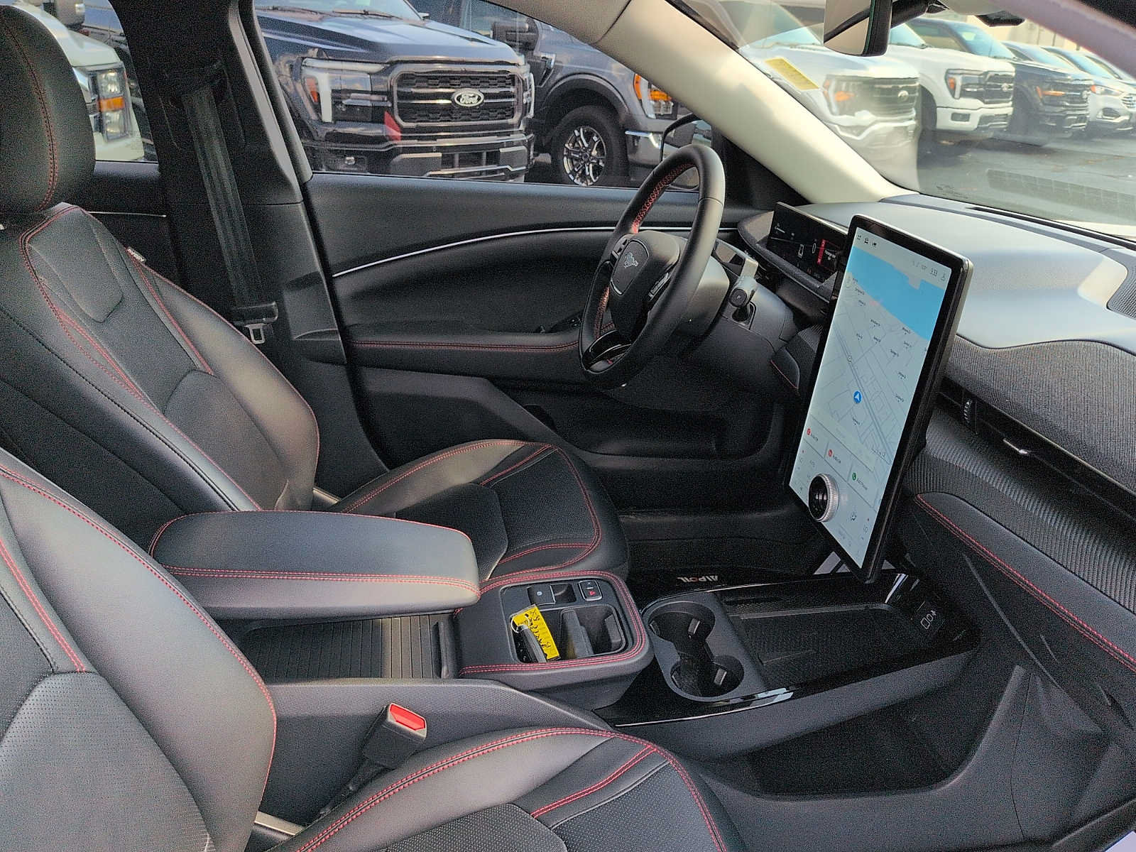 Certified 2025 Ford Mustang Mach-E Premium w/ Sport Appearance Package AWD/4WD image 10