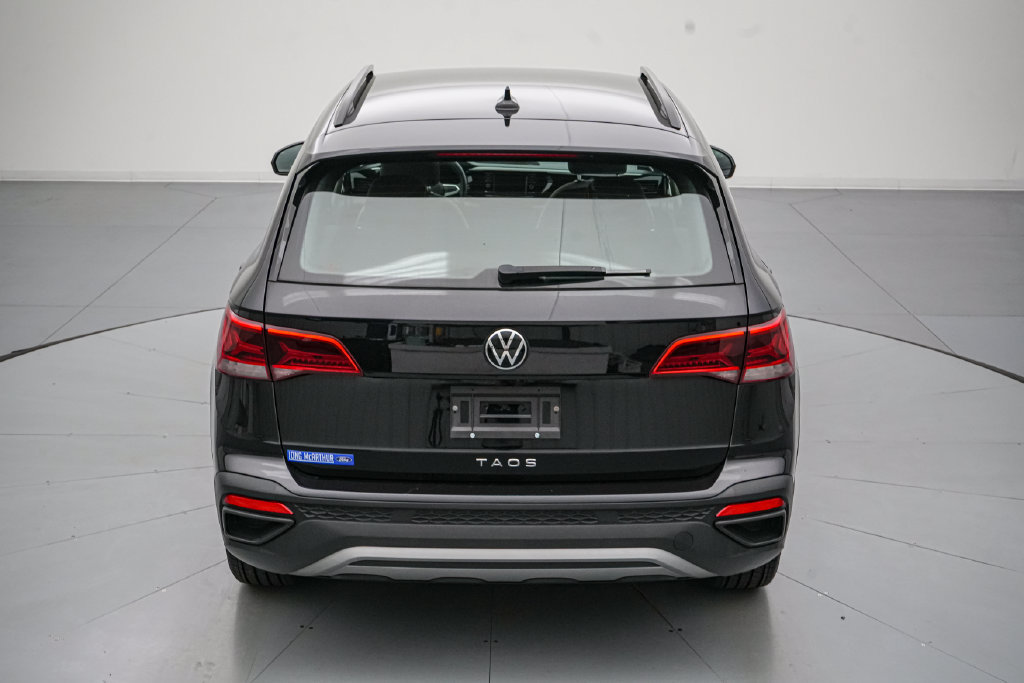 Used 2023 Volkswagen Taos S FWD image 5