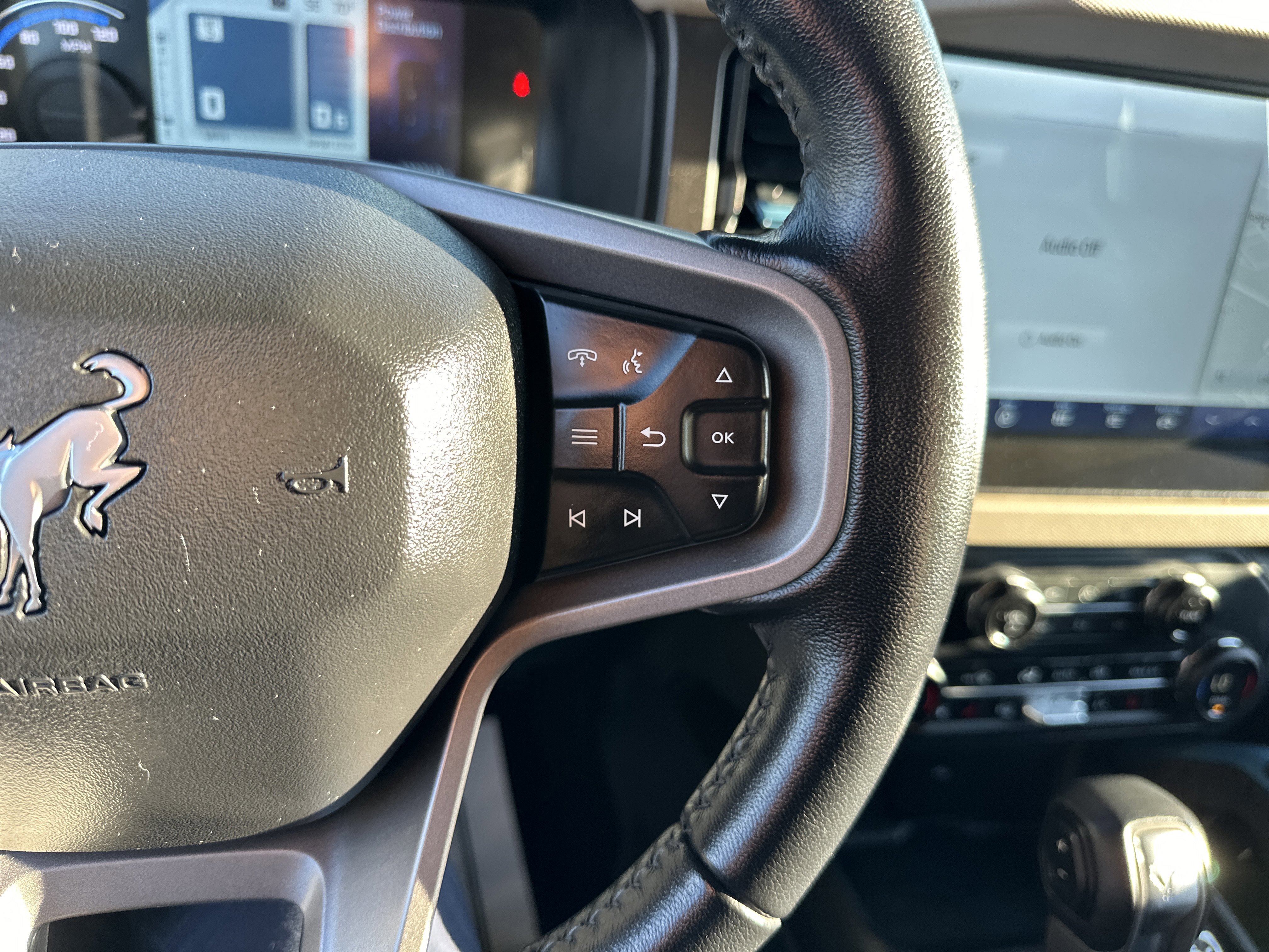 Certified 2023 Ford Bronco Wildtrak image 21