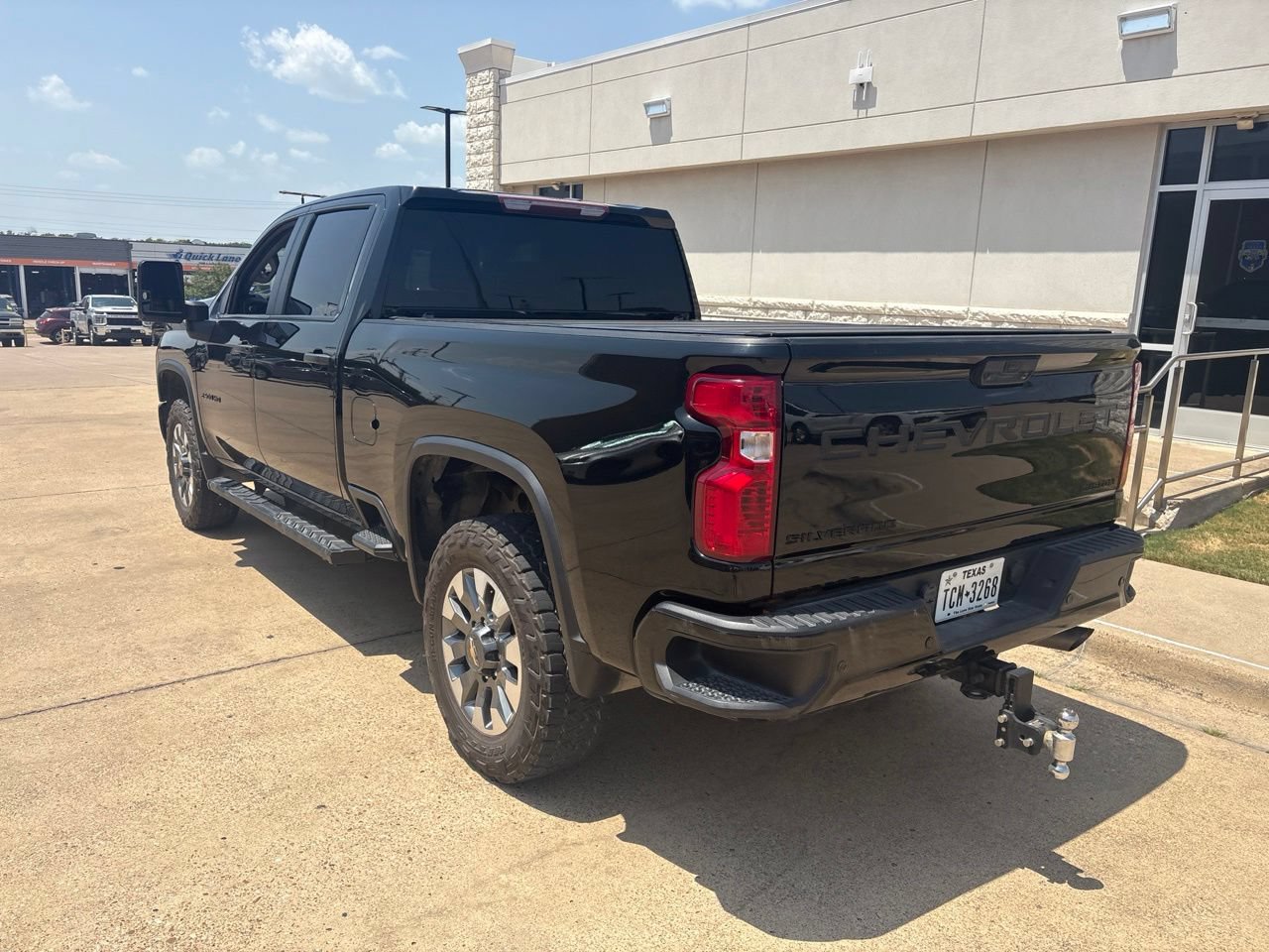 Used 2024 Chevrolet Silverado 2500 Custom w/ Custom Value Package AWD/4WD image 2