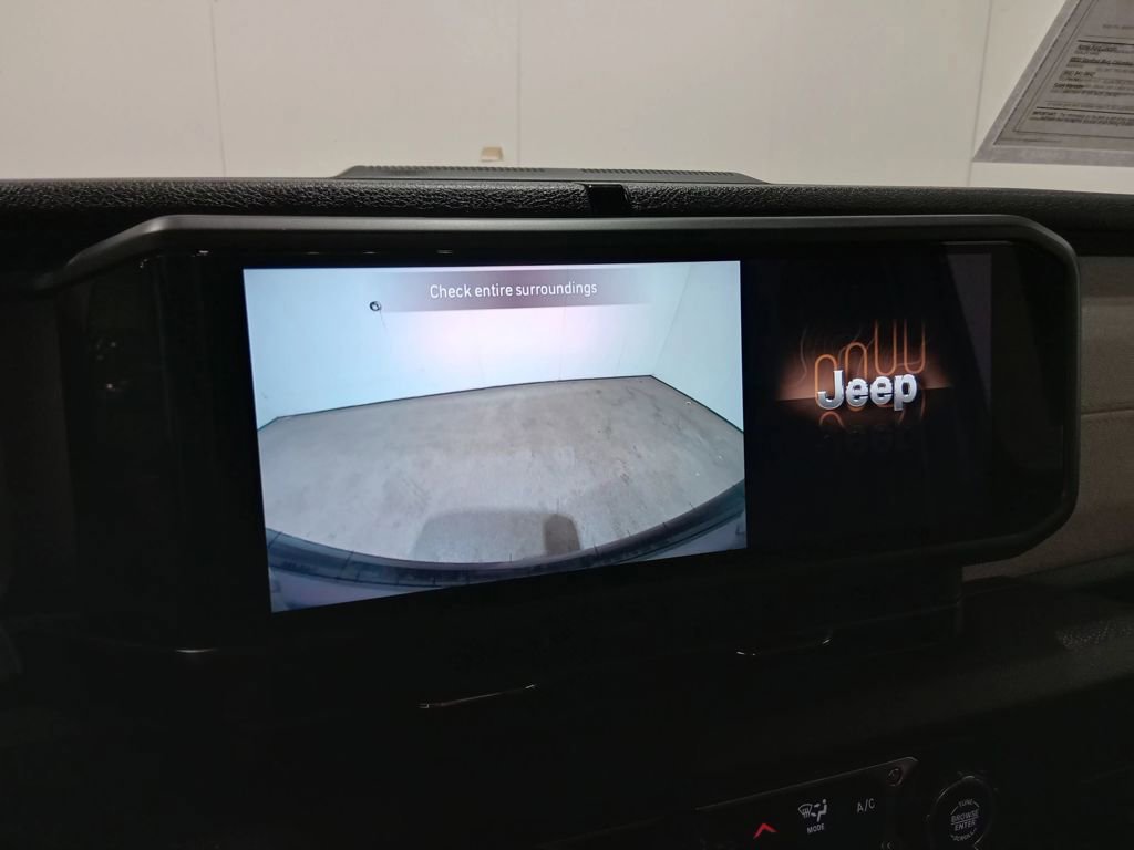 Used 2024 Jeep Wrangler Sport S image 23