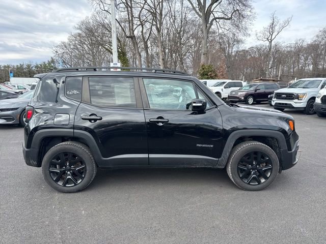 Used 2017 Jeep Renegade Altitude image 6