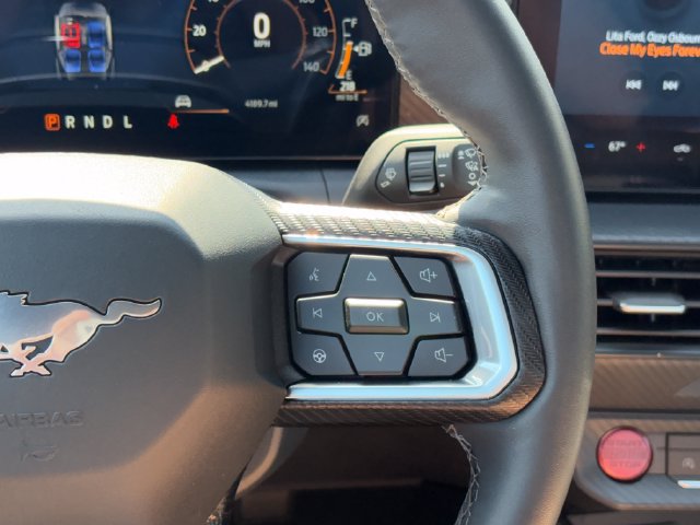 Certified 2024 Ford Mustang Coupe RWD image 13