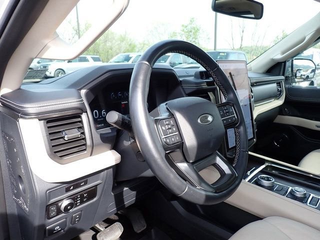 Certified 2023 Ford Expedition Max Platinum AWD/4WD image 17
