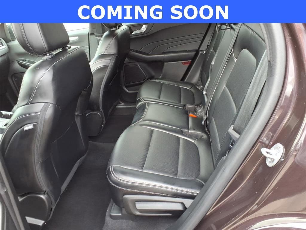 Certified 2023 Ford Escape Platinum image 11