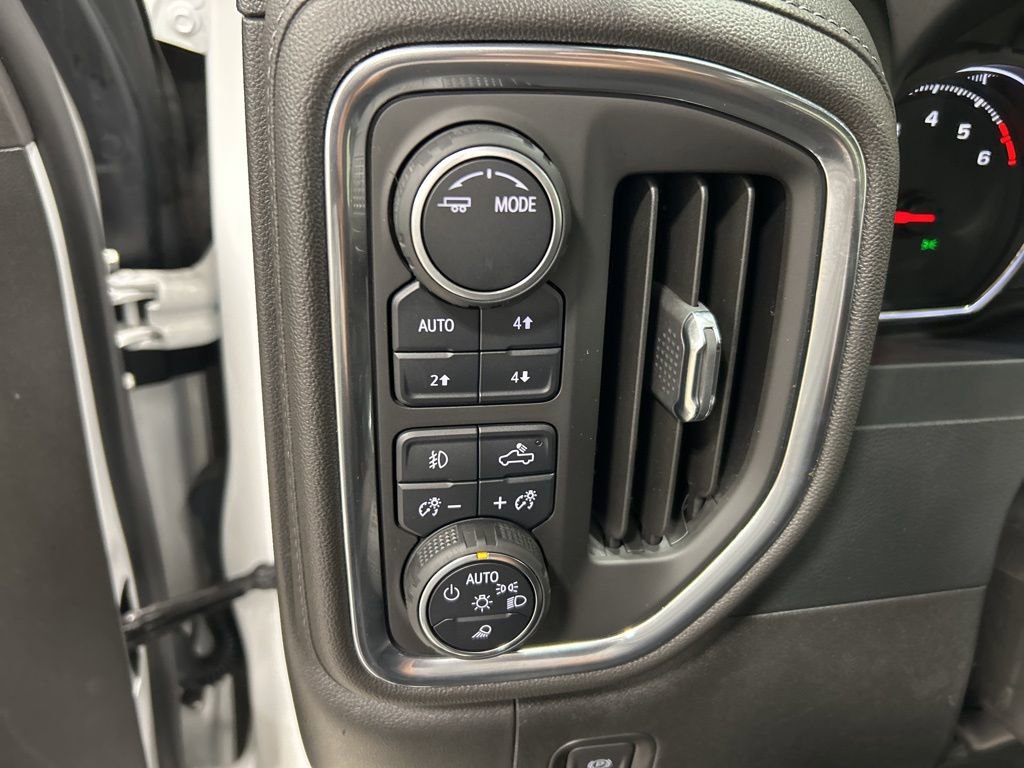 Used 2022 Chevrolet Silverado 1500 RST w/ Safety Package image 12