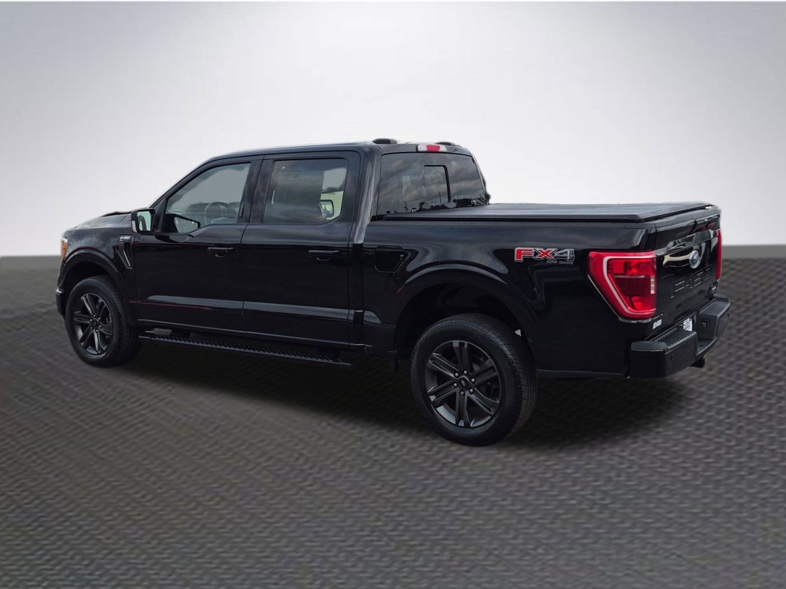 Certified 2023 Ford F150 XLT w/ Equipment Group 302A High image 5