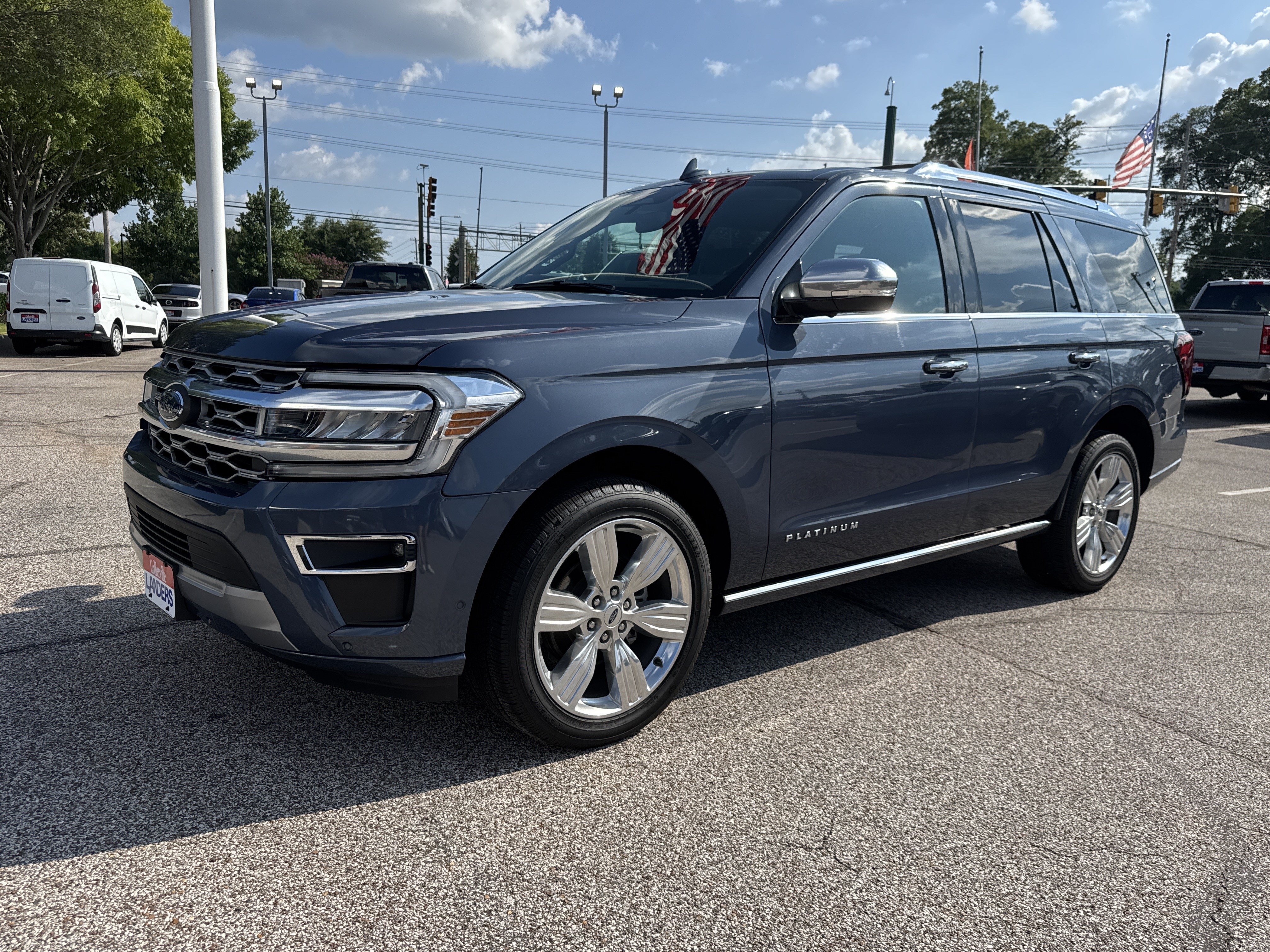 Certified 2022 Ford Expedition Platinum RWD image 7