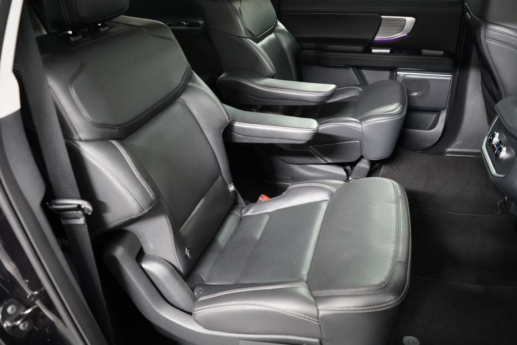Certified 2025 Ford Expedition Max Platinum AWD/4WD image 23