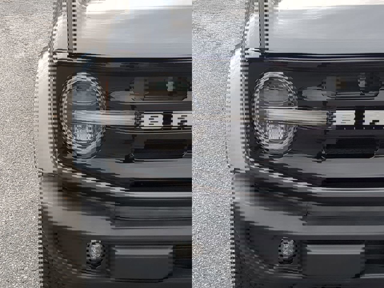 Certified 2024 Ford Bronco Outer Banks image 8