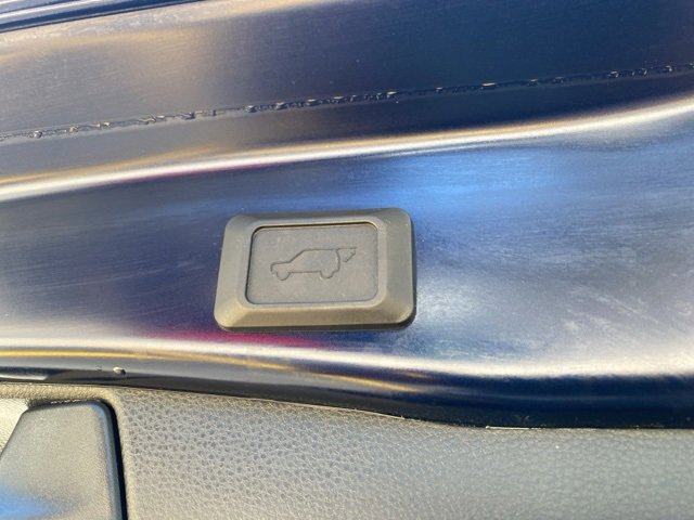 Used 2024 Toyota RAV4 XLE Premium image 17