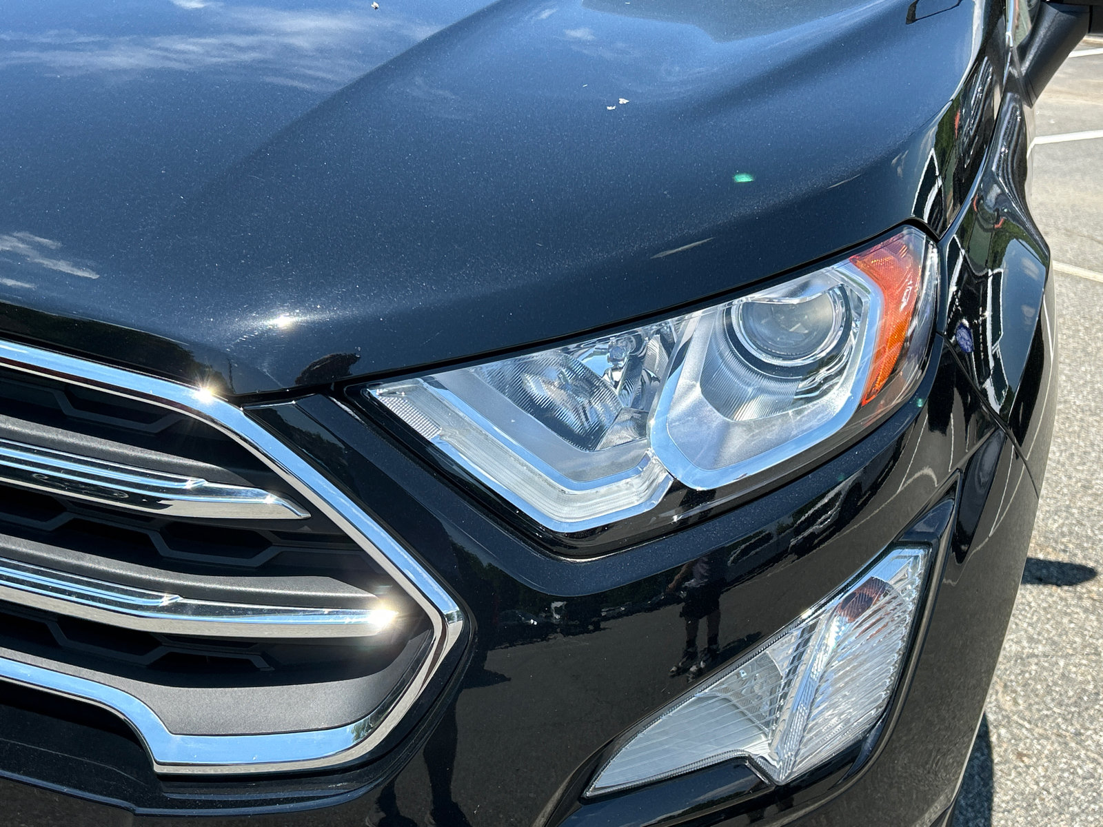 Certified 2022 Ford EcoSport Titanium AWD/4WD image 7