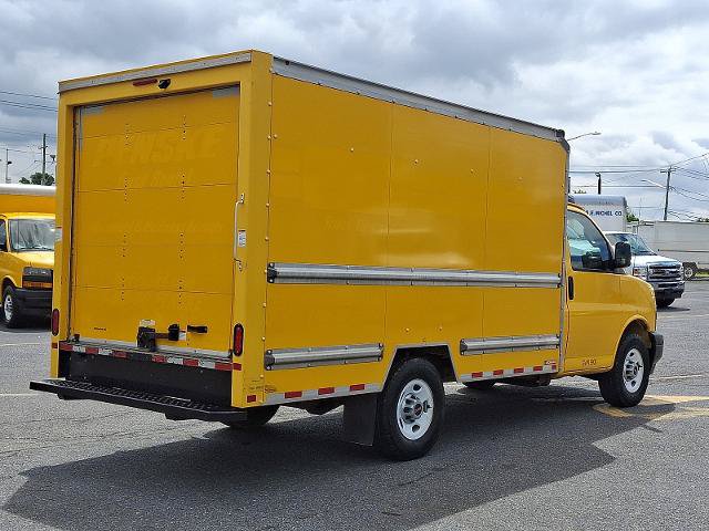 Used 2021 GMC Savana 3500 w/ Power Convenience Package RWD image 4