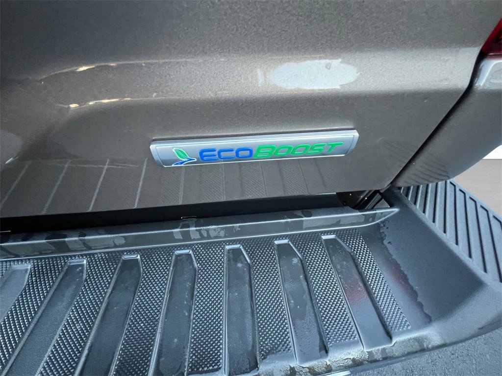 Certified 2022 Ford F150 XLT w/ Equipment Group 302A High image 10