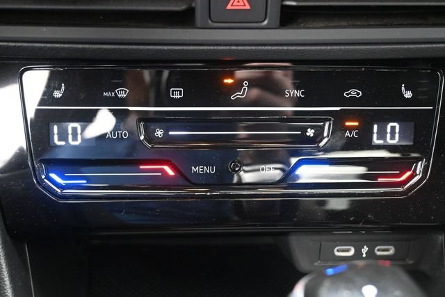 Used 2025 Volkswagen Jetta Sport FWD image 13