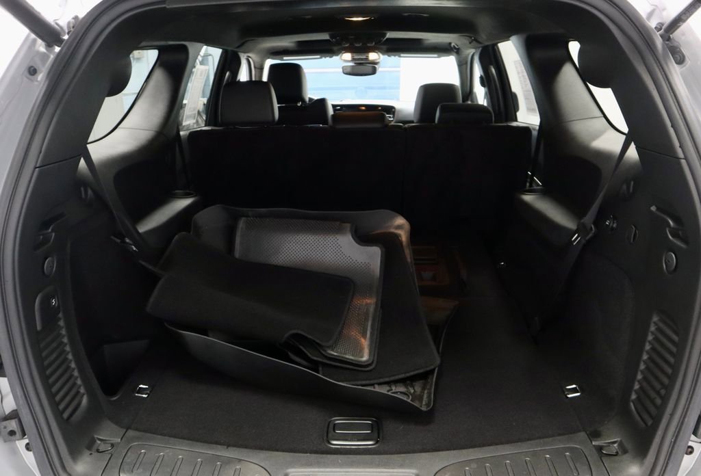 Used 2024 Dodge Durango R/T AWD/4WD image 15