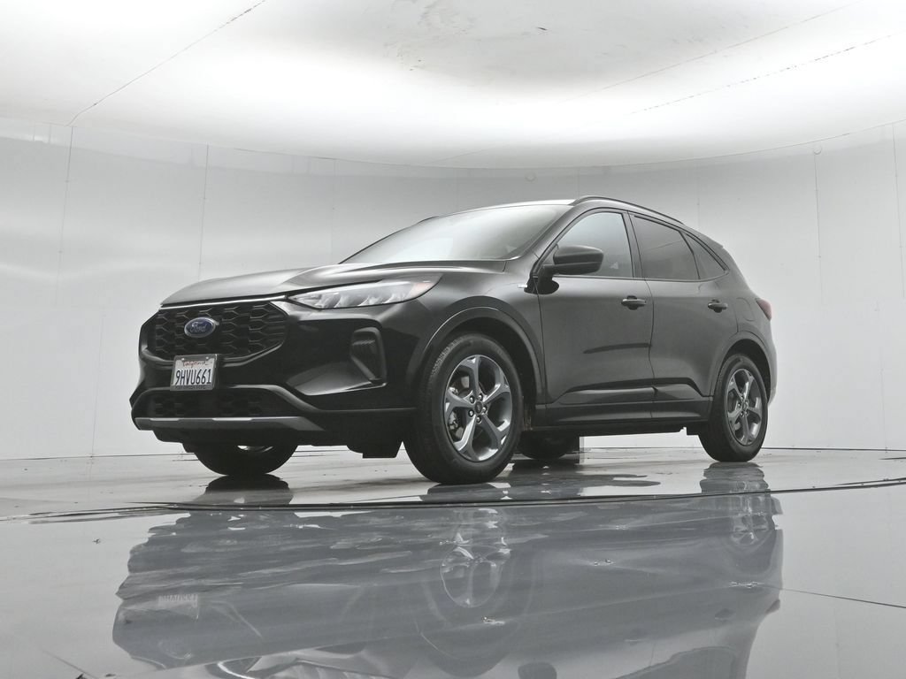 Certified 2023 Ford Escape ST-Line w/ Tech Pack #1 FWD image 46