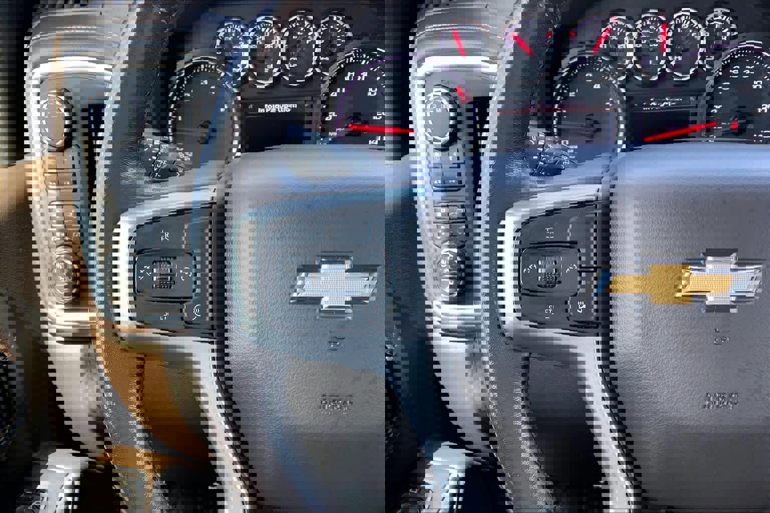 Used 2022 Chevrolet Silverado 2500 LTZ w/ LTZ Convenience Package image 24