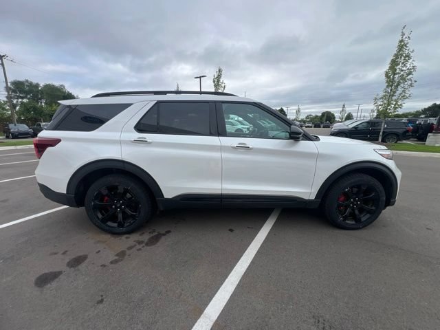 Certified 2023 Ford Explorer ST w/ Equipment Group 401A AWD/4WD image 4