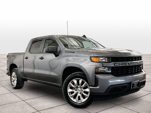 Used 2021 Chevrolet Silverado 1500 Custom w/ LPO, Dark Essentials Package AWD/4WD image 2