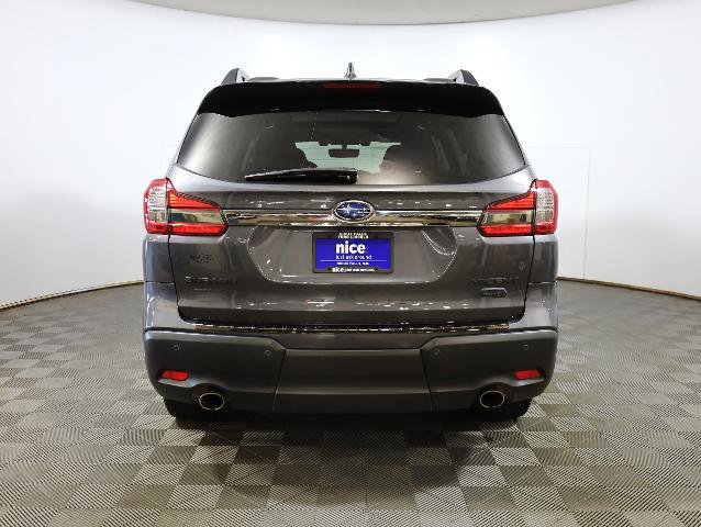 Used 2022 Subaru Ascent Onyx Edition image 3