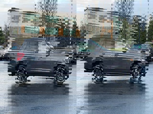 Certified 2022 Ford Expedition Limited image 2