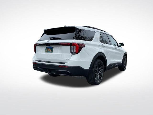 Certified 2025 Ford Explorer ST-Line w/ ST-Line Street Pack image 3