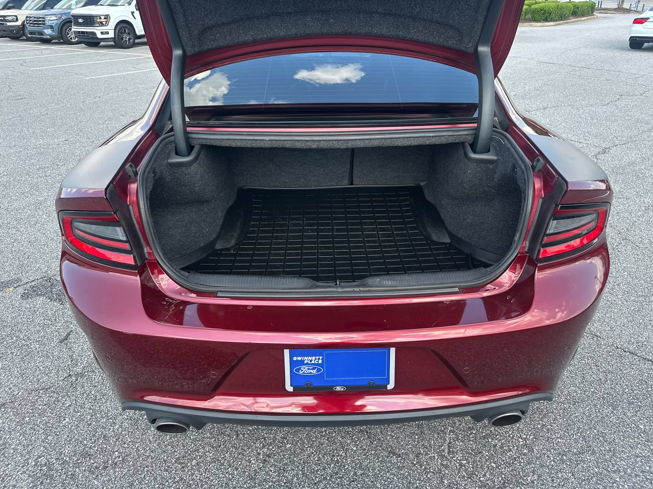 Used 2018 Dodge Charger R/T RWD image 20