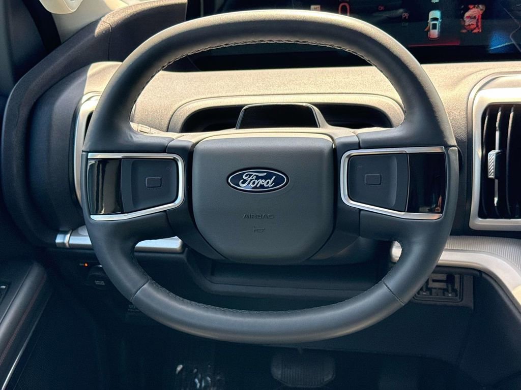 Certified 2025 Ford Expedition Max Active AWD/4WD image 18